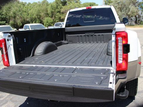Used 2026 Ford F450 King Ranch w/ FX4 Off-Road Package AWD/4WD image 17