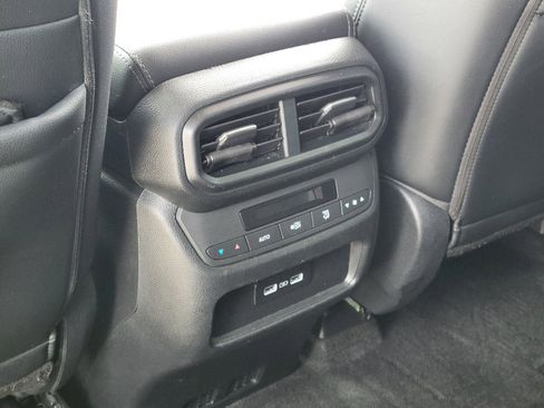 Used 2023 Honda Pilot EX-L image 17