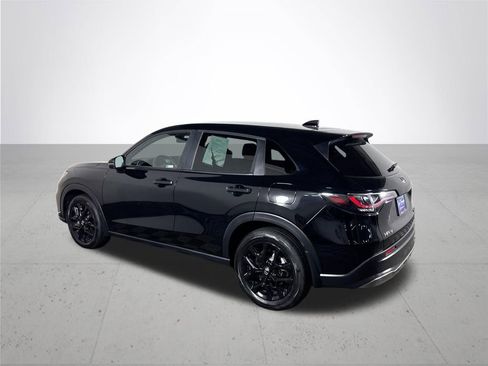 Used 2024 Honda HR-V Sport image 8