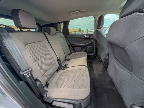 Used 2021 Ford Escape SE w/ Cold Weather Package AWD/4WD image 25