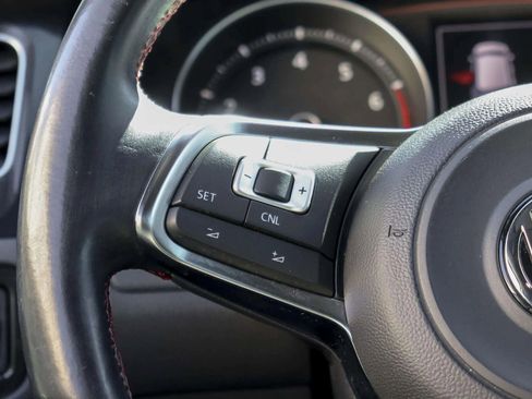 Used 2016 Volkswagen GTI S image 22