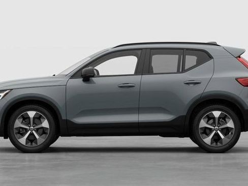 New 2026 Volvo XC40 B5 Plus w/ Protection Package Premier AWD/4WD image 2
