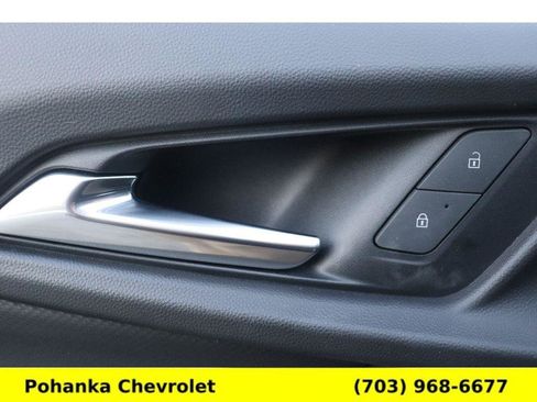 Certified 2025 Chevrolet Equinox LT w/ Safety and Technology Package image 19