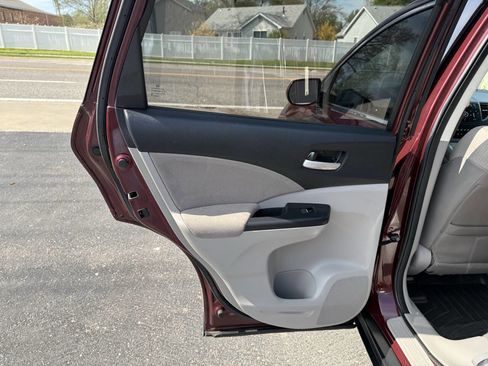 Used 2014 Honda CR-V EX image 15