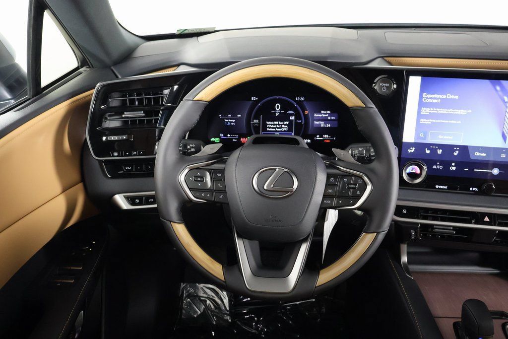 New 2026 Lexus RX 450h AWD w/ Convenience Package image 3