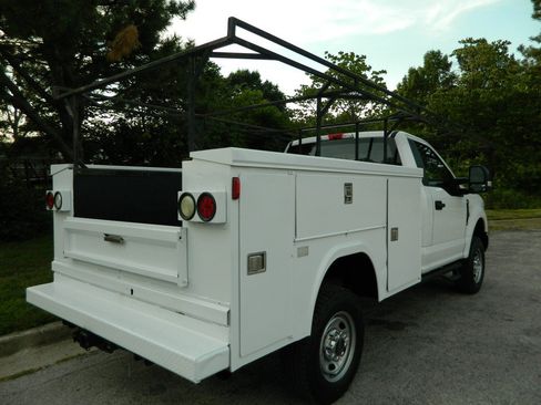 Used 2019 Ford F250 XL w/ XL Value Package AWD/4WD image 7
