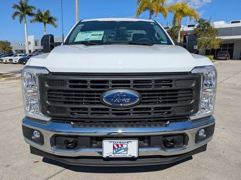 New 2026 Ford F250 XL w/ XL Chrome Package image 8
