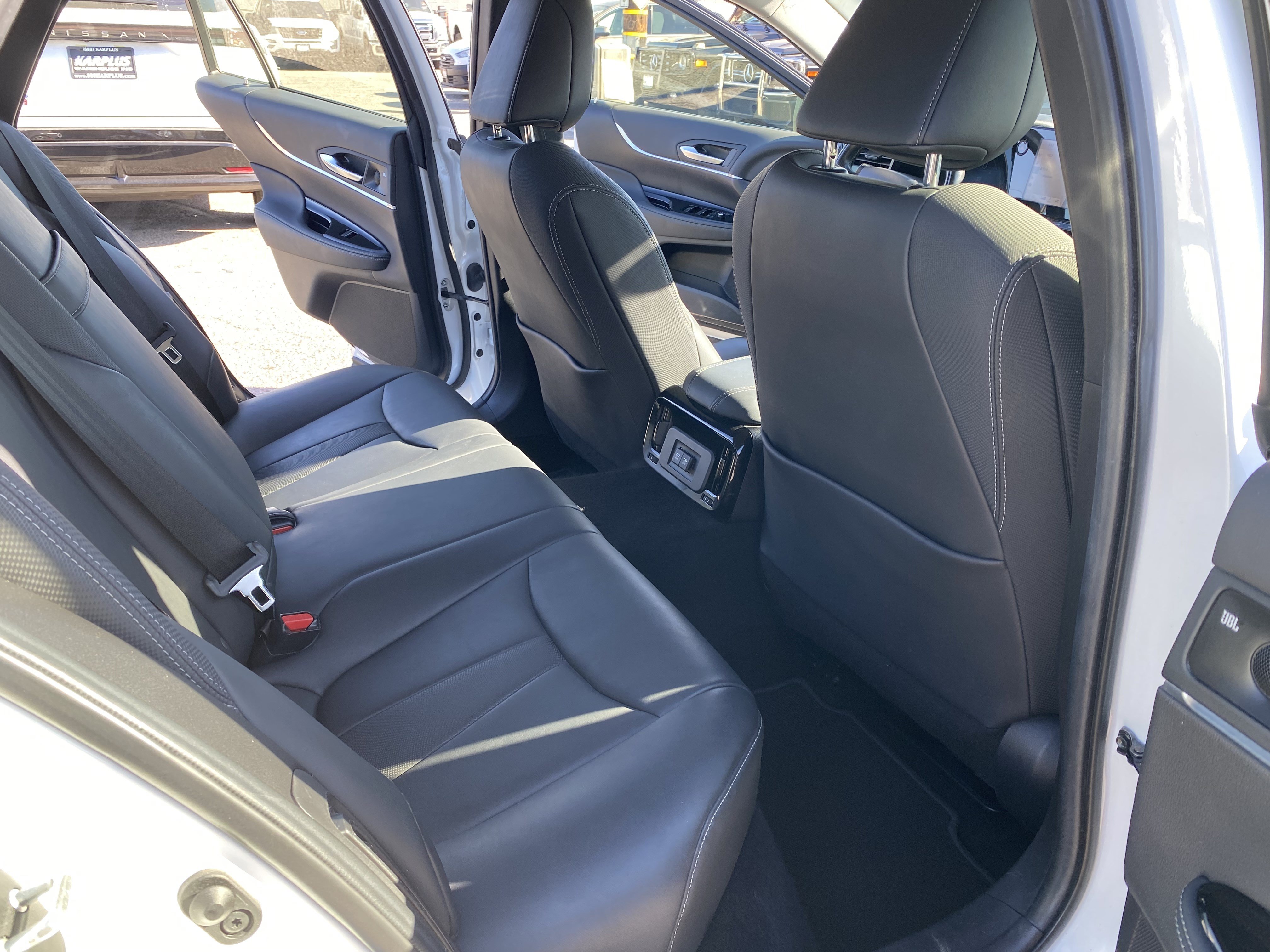 Used 2022 Toyota Mirai w/ Advanced Technology Package RWD image 19