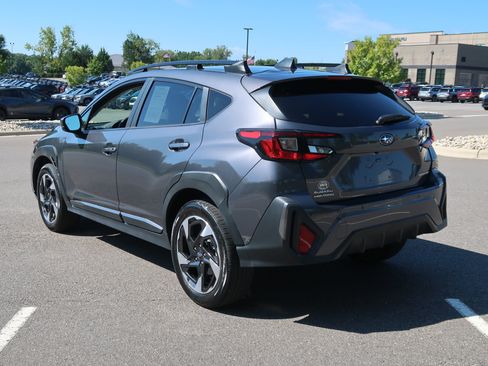 Used 2024 Subaru Crosstrek 2.5i Limited w/ Crosstrek Mirror Package AWD/4WD image 6