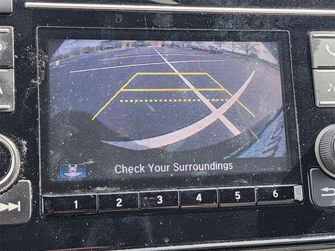 Used 2018 Honda CR-V LX image 27