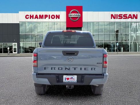New 2026 Nissan Frontier SV w/ SV Convenience Package AWD/4WD image 6
