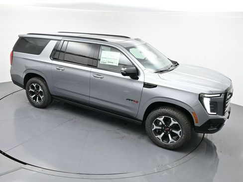 New 2026 GMC Yukon XL AT4 w/ AT4 Premium Plus Package AWD/4WD image 28