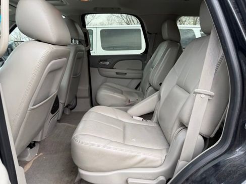 Used 2011 Chevrolet Tahoe LT image 7