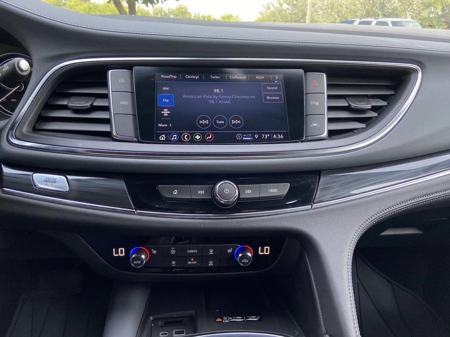 Used 2023 Buick Enclave Essence AWD/4WD image 19