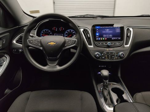 Used 2024 Chevrolet Malibu LT FWD image 22