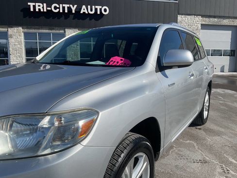 Used 2010 Toyota Highlander Limited image 2