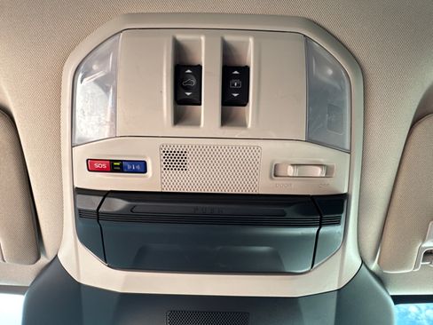 Used 2023 Subaru Ascent Onyx Edition image 11