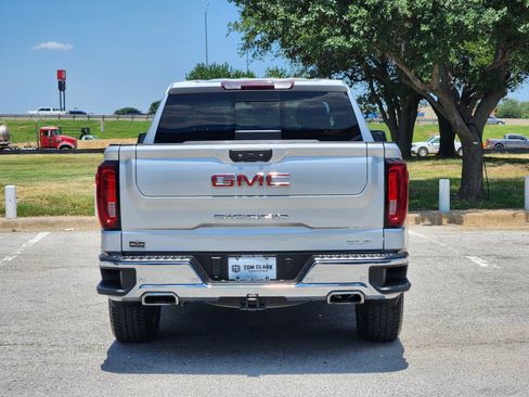 Used 2022 GMC Sierra 1500 SLT AWD/4WD image 33