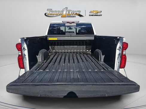 Used 2020 Chevrolet Silverado 1500 High Country w/ Technology Package image 17