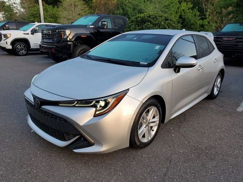 Used 2022 Toyota Corolla SE image 2