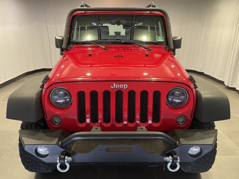 Used 2017 Jeep Wrangler Sport w/ Quick Order Package 23S AWD/4WD image 2