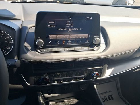 New 2026 Nissan Rogue SV AWD/4WD image 19