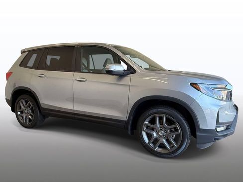 Used 2023 Honda Passport EX-L image 9