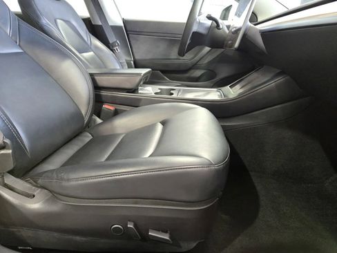 Used 2021 Tesla Model 3 Standard Range Plus image 7