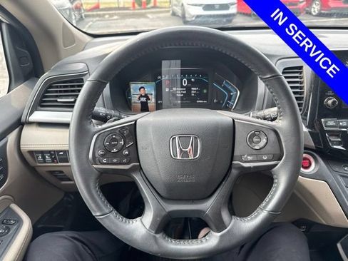Used 2023 Honda Odyssey EX-L image 9