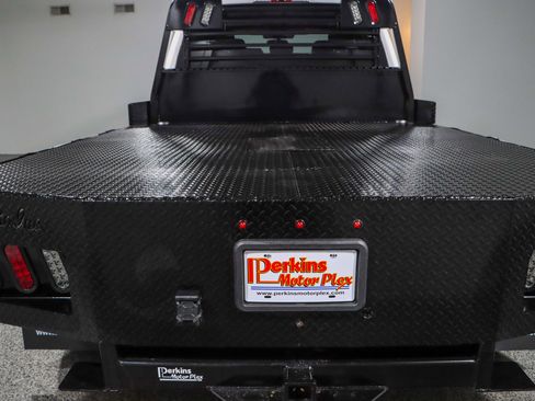 Used 2022 Ford F350 XLT image 9