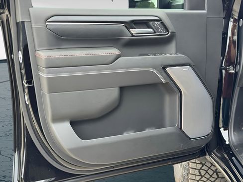 New 2026 GMC Sierra 2500 AT4X AWD/4WD image 13