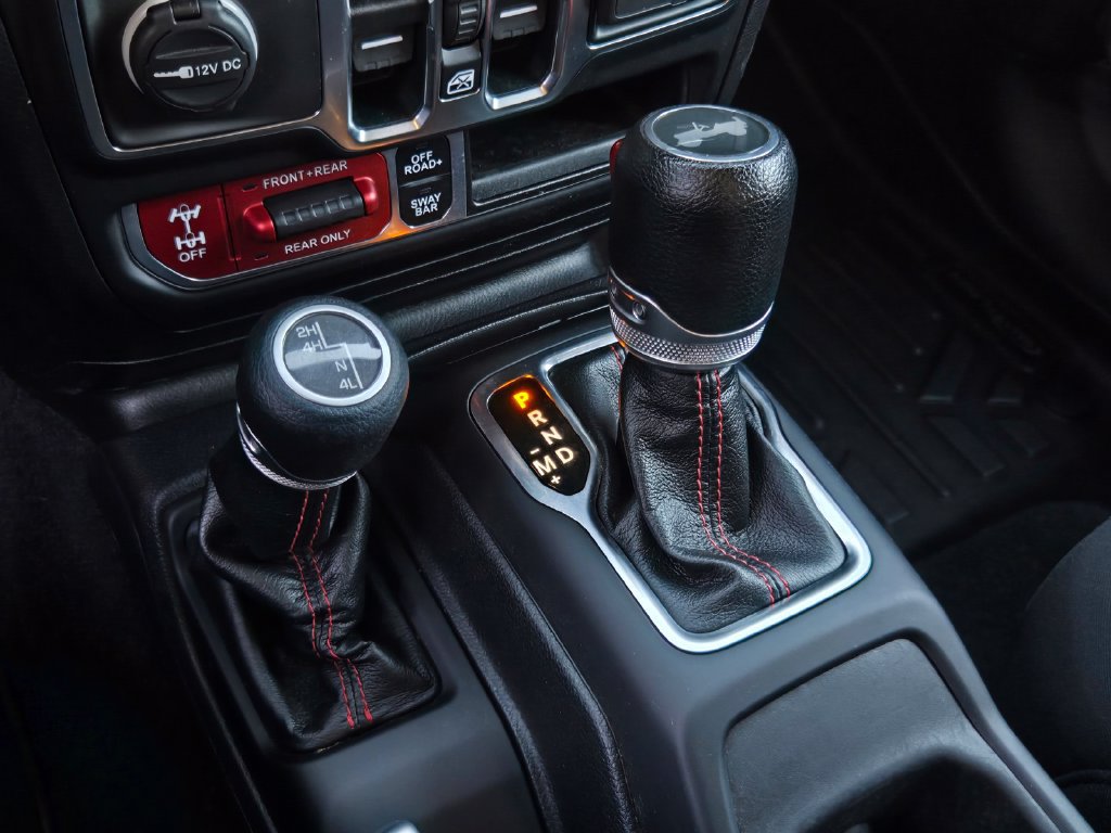 Used 2021 Jeep Wrangler Unlimited Rubicon AWD/4WD image 22