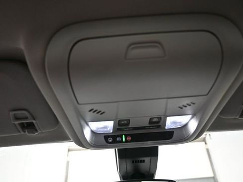 Used 2024 Chevrolet Equinox LT image 12