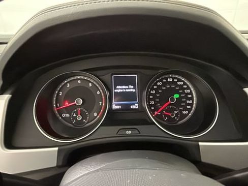Used 2021 Volkswagen Atlas SE w/ Panoramic Sunroof Package AWD/4WD image 17