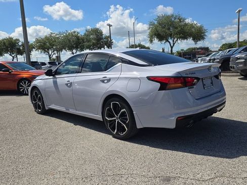 Certified 2024 Nissan Altima 2.5 SR FWD image 6