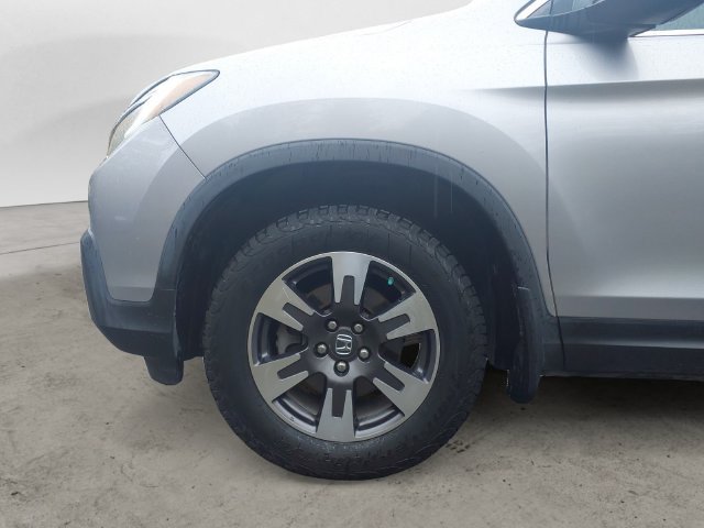 Used 2017 Honda Ridgeline RTL-T image 9