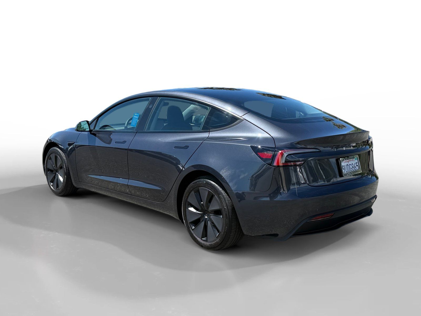 Used 2025 Tesla Model 3 Long Range RWD image 3