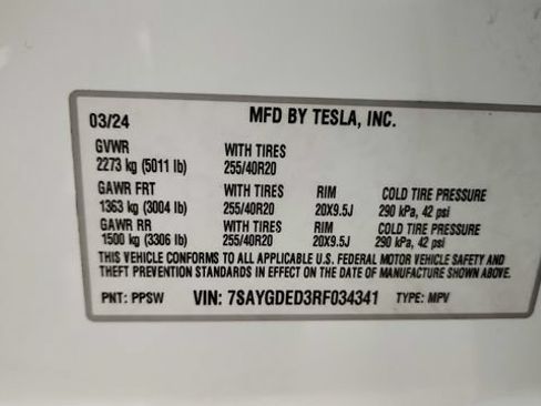 Used 2024 Tesla Model Y 2WD image 75