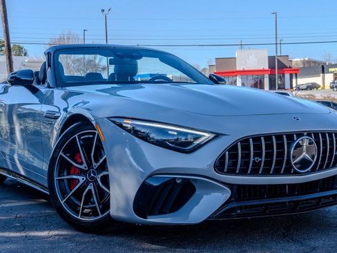 Used 2022 Mercedes-Benz SL 55 AMG 4MATIC image 26