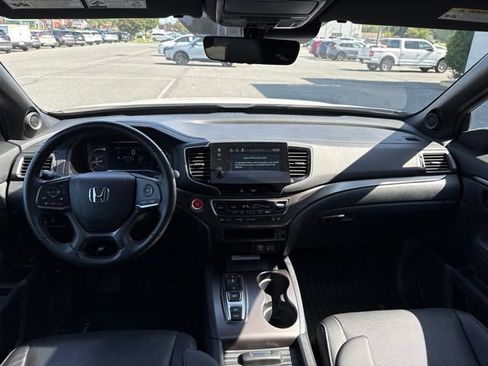 Certified 2023 Honda Passport EX-L image 13