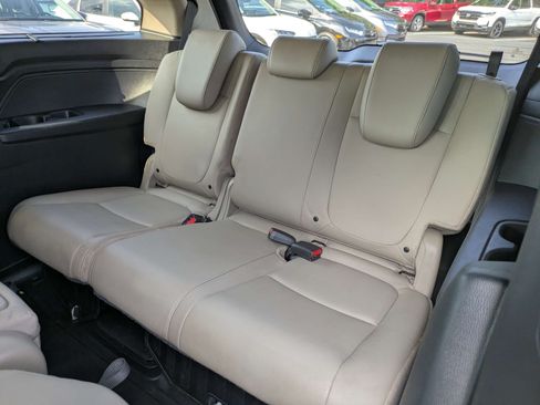 Certified 2022 Honda Odyssey Touring image 21