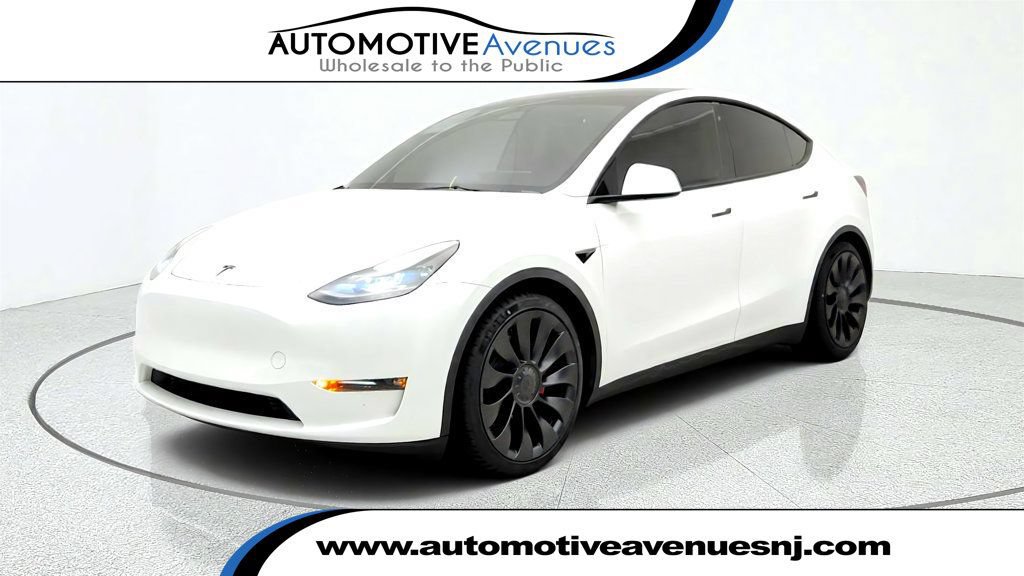 Used 2023 Tesla Model Y Performance AWD/4WD image 1
