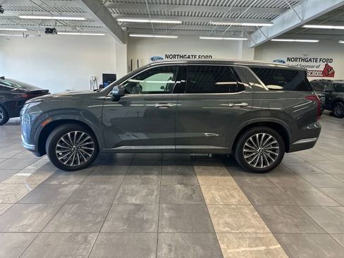 Used 2024 Hyundai Palisade Calligraphy AWD/4WD image 13
