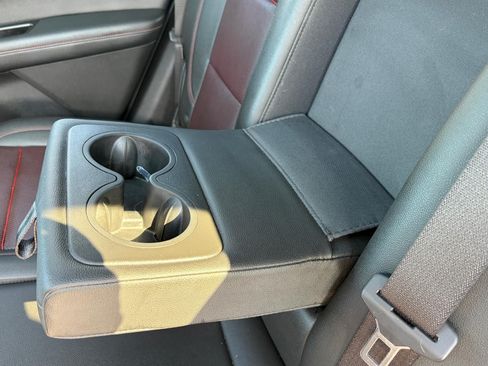 Used 2019 Chevrolet Blazer RS w/ Sun and Wheels Package FWD image 31
