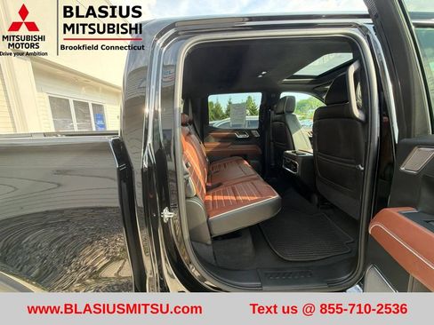 Used 2025 GMC Sierra 1500 Denali Ultimate AWD/4WD image 45