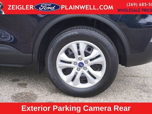 Used 2021 Ford Escape S image 9
