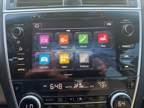 Used 2018 Subaru Outback 3.6R Limited AWD/4WD image 9