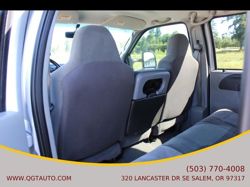 Used 2003 Ford F250 XLT RWD image 16