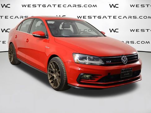 Used 2017 Volkswagen Jetta GLI FWD image 39