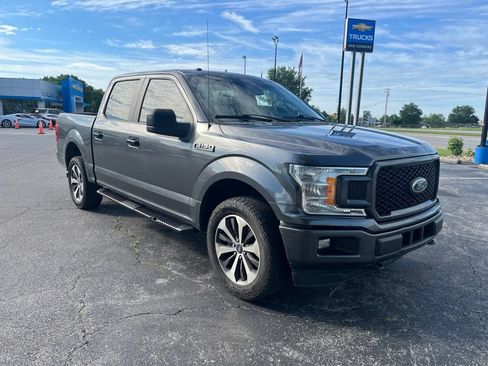 Used 2019 Ford F150 XL w/ Equipment Group 101A Mid AWD/4WD image 2